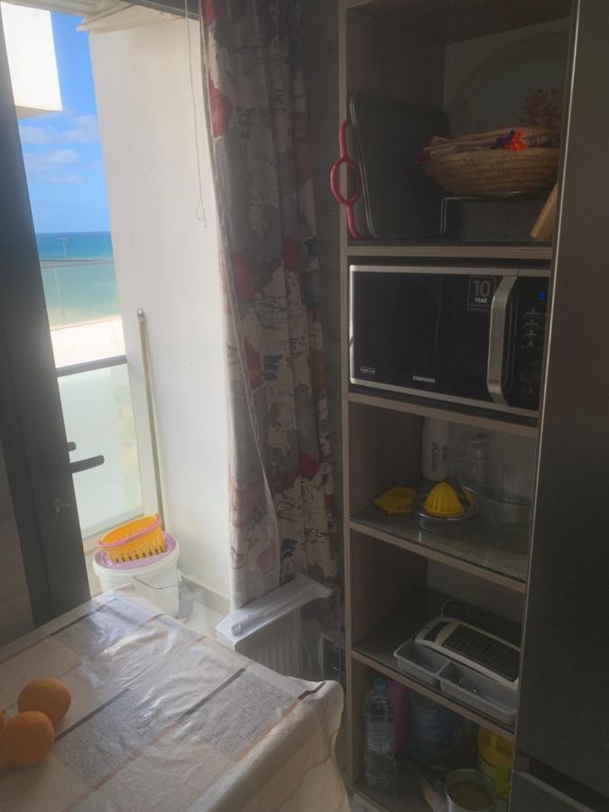 Beachfront High Standard Flat マルティル エクステリア 写真