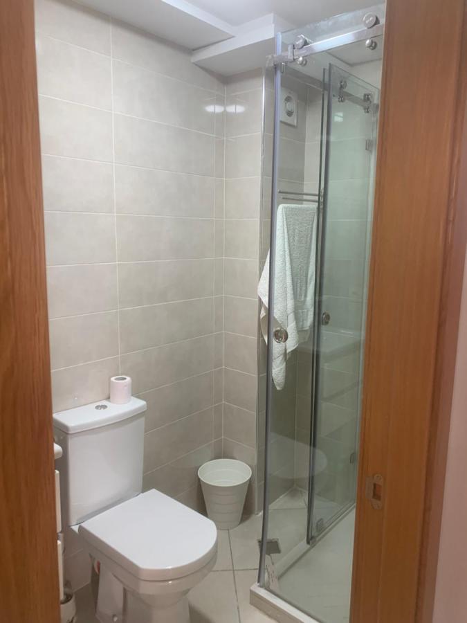 Beachfront High Standard Flat マルティル エクステリア 写真