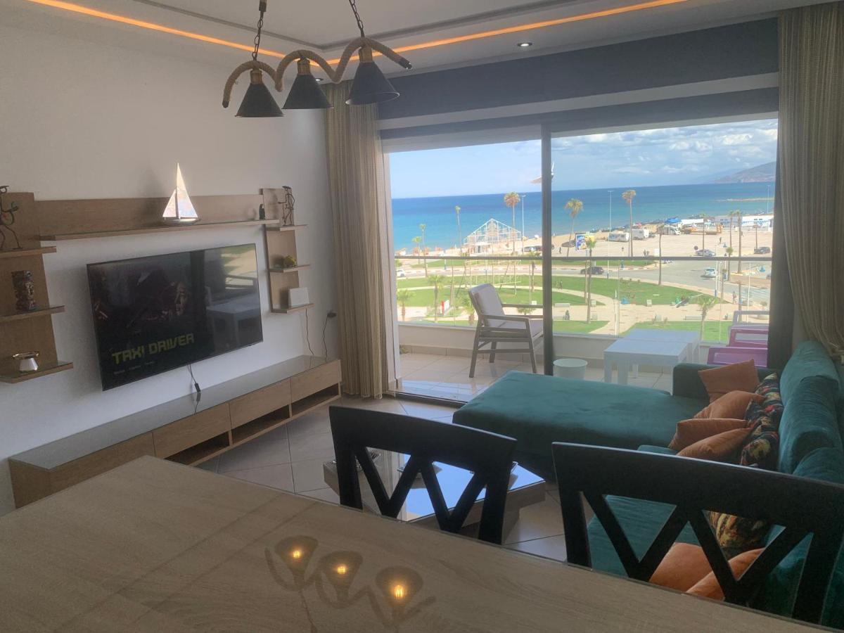 Beachfront High Standard Flat マルティル エクステリア 写真